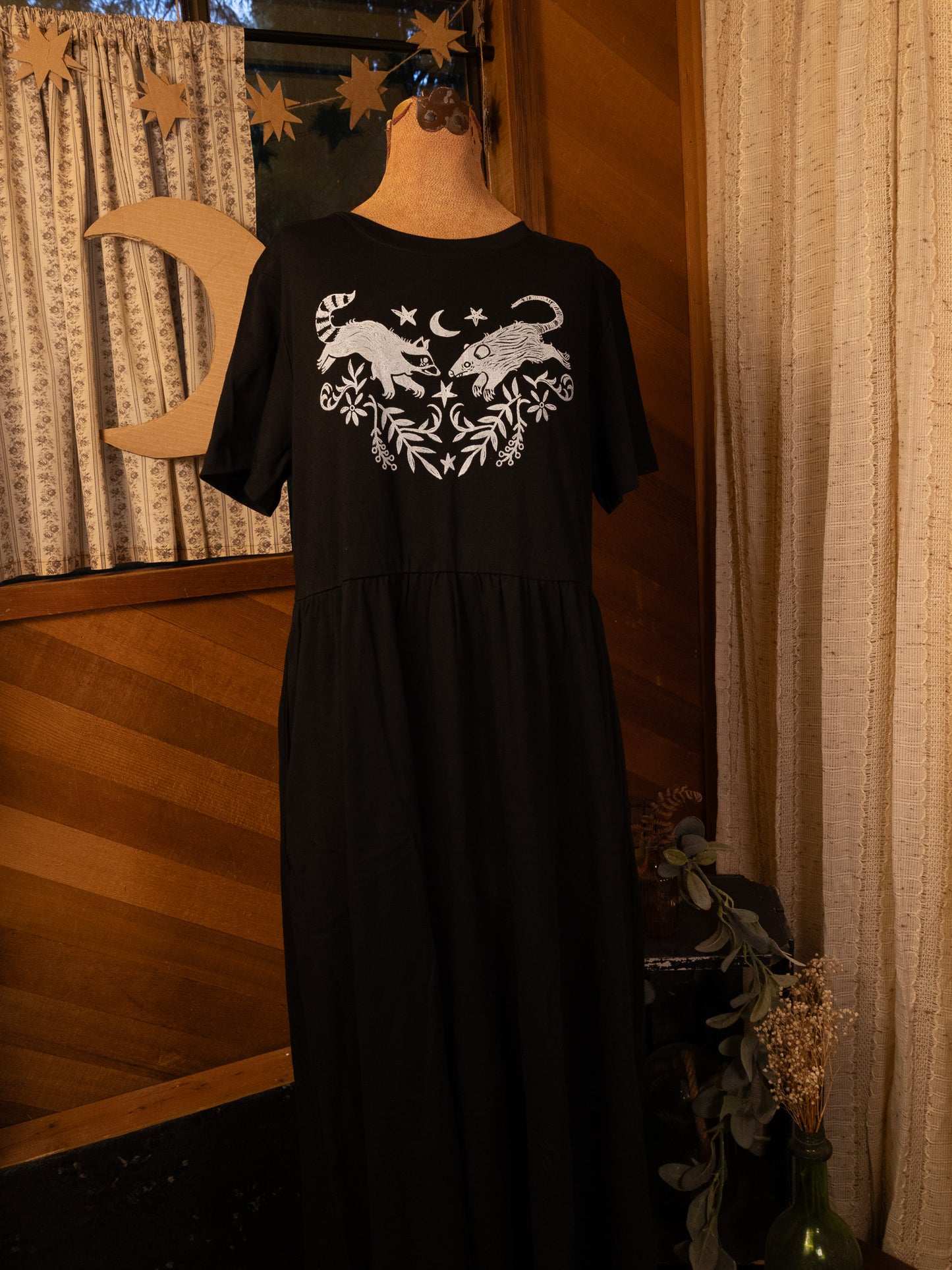 Raccoon & Opossum JJV Dress in Pitch Black