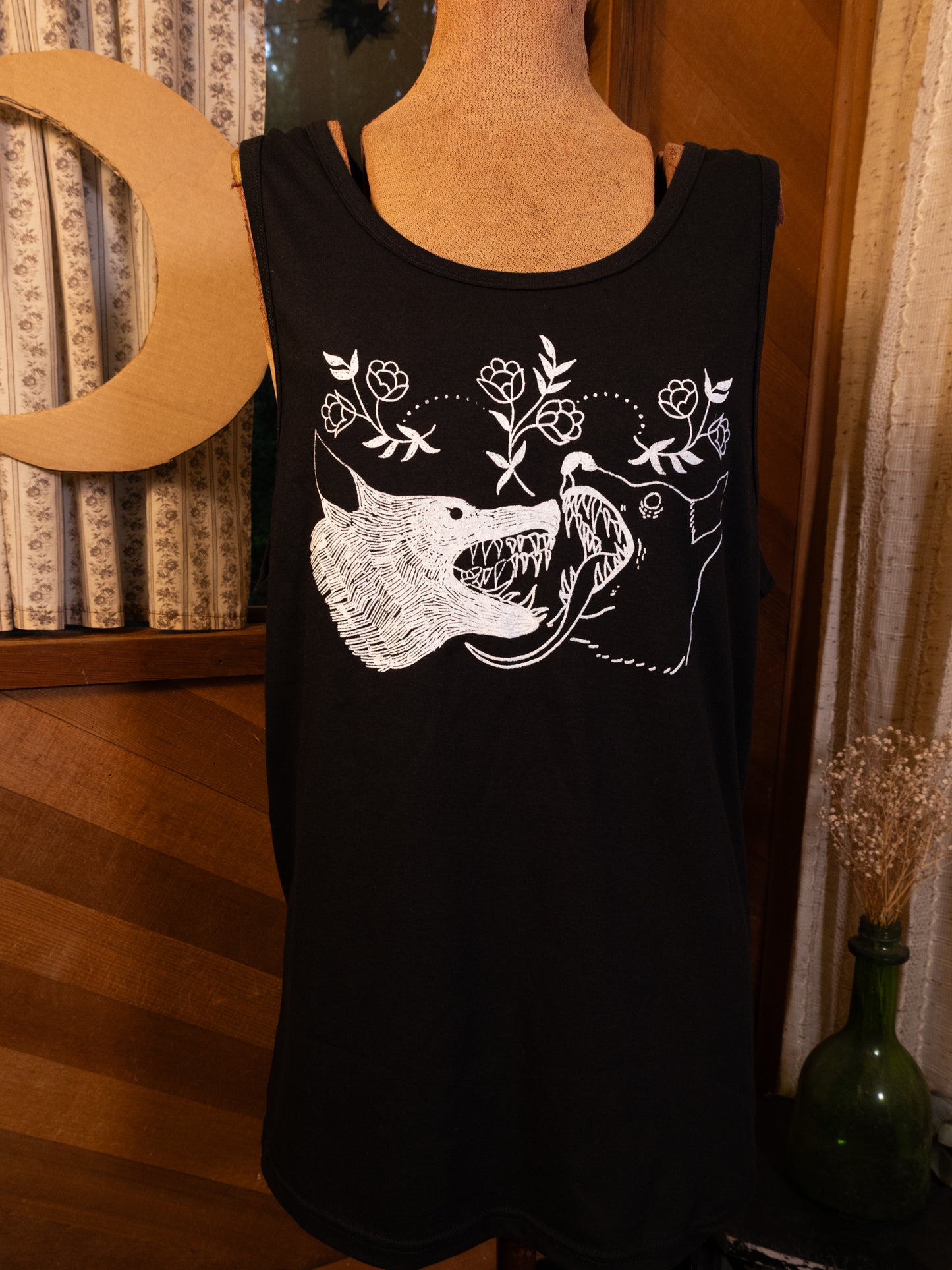 Wolves Tank Top in Pitch Black