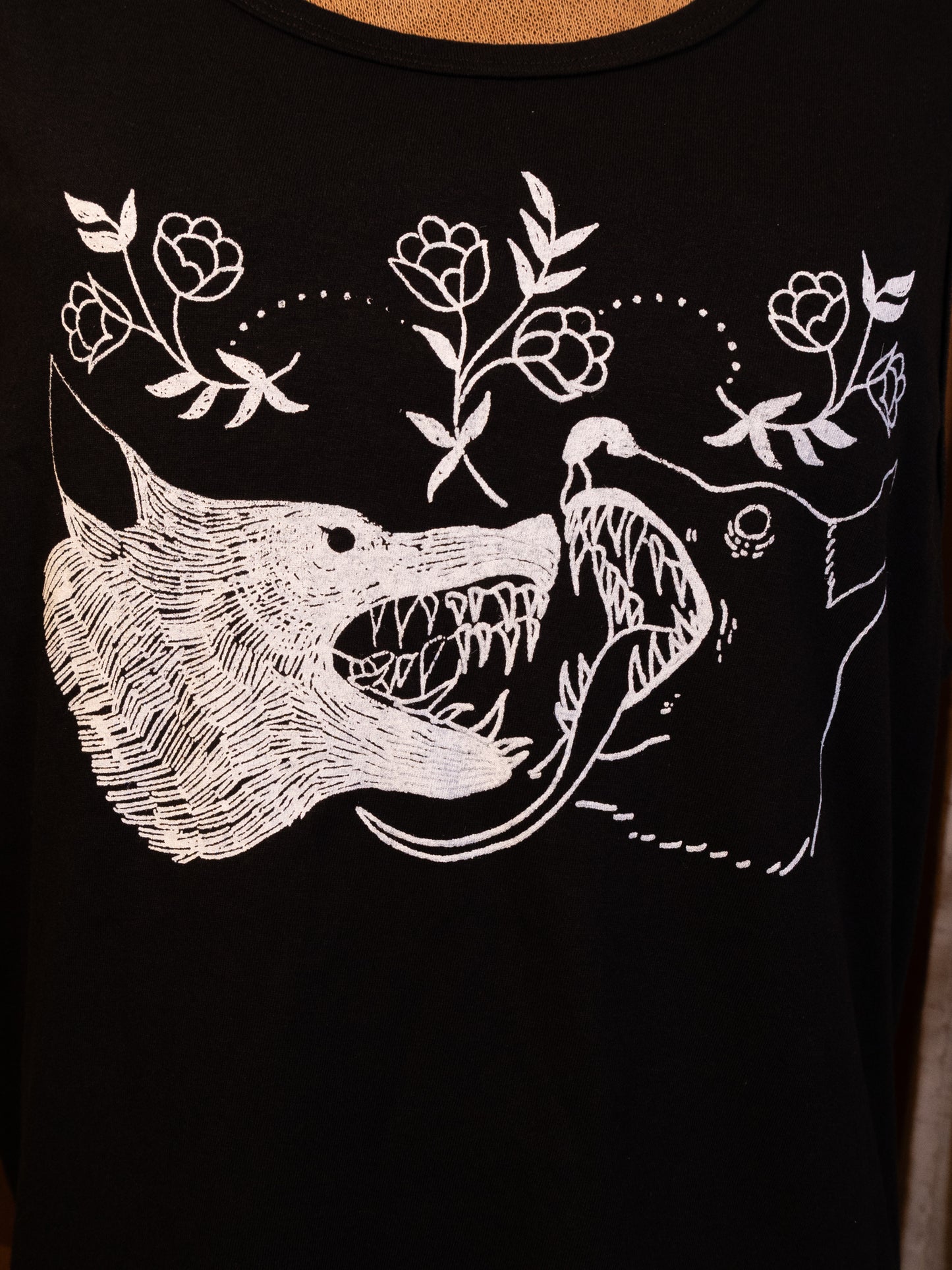 Wolves Tank Top in Pitch Black