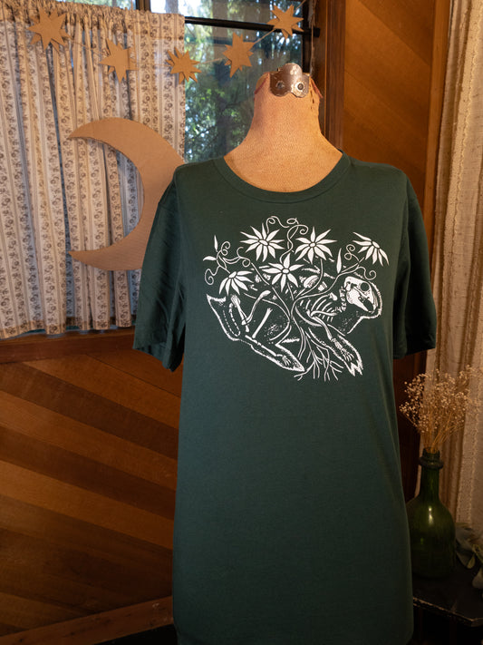Rabbit's Rest T-Shirt in Grassy Green