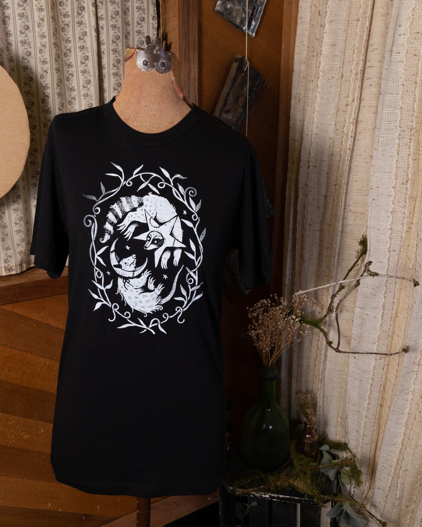 Day & Night T-Shirt in Pitch Black