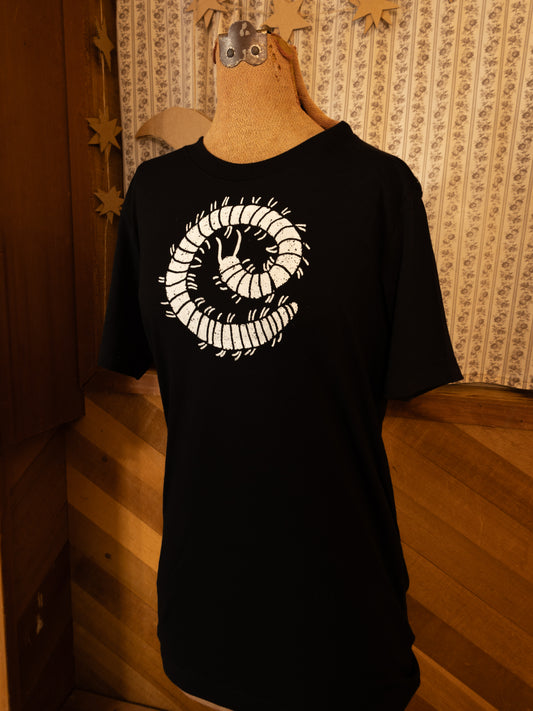 Spiral Centipede T-Shirt in Pitch Black