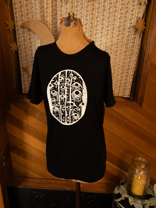 Watchful Woods T-Shirt in Pitch Black