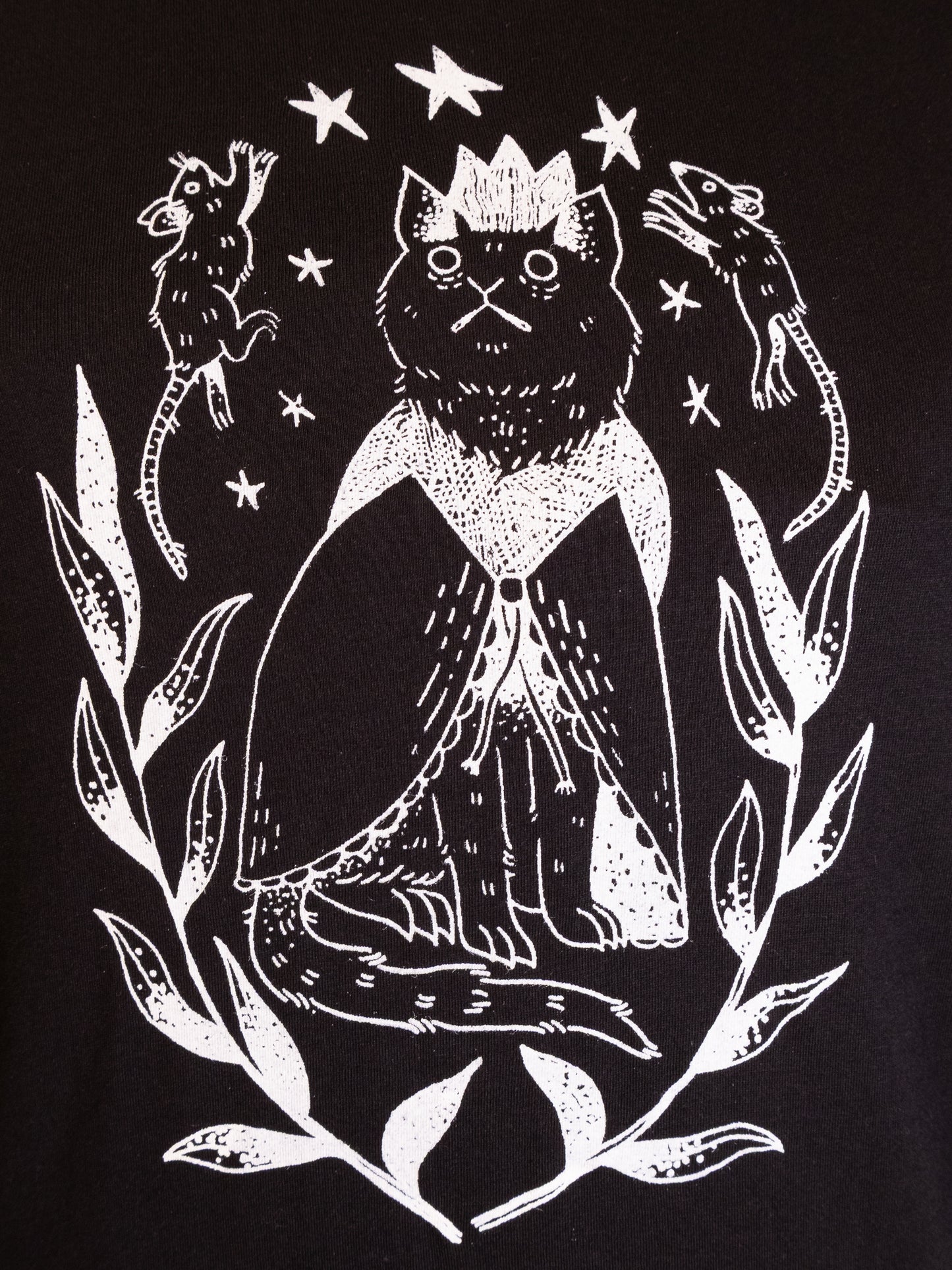 Cat King T-Shirt in Pitch Black
