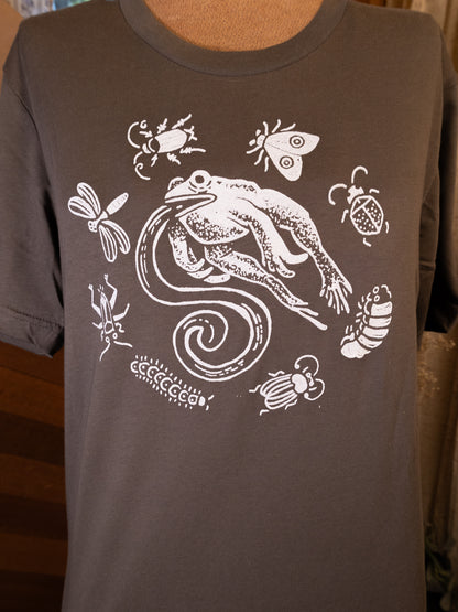 Frog Food T-Shirt in Grey Green