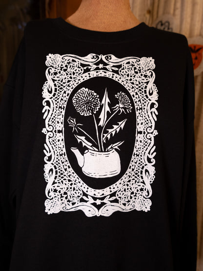 Teapot Crewneck in Pitch Black