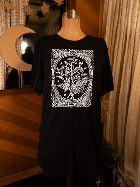 Winter Branches T-Shirt in Pitch Black