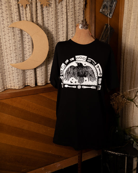 Trinket Crow T-Shirt in Pitch Black
