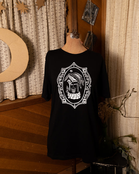 Wishing Well T-Shirt in Pitch Black
