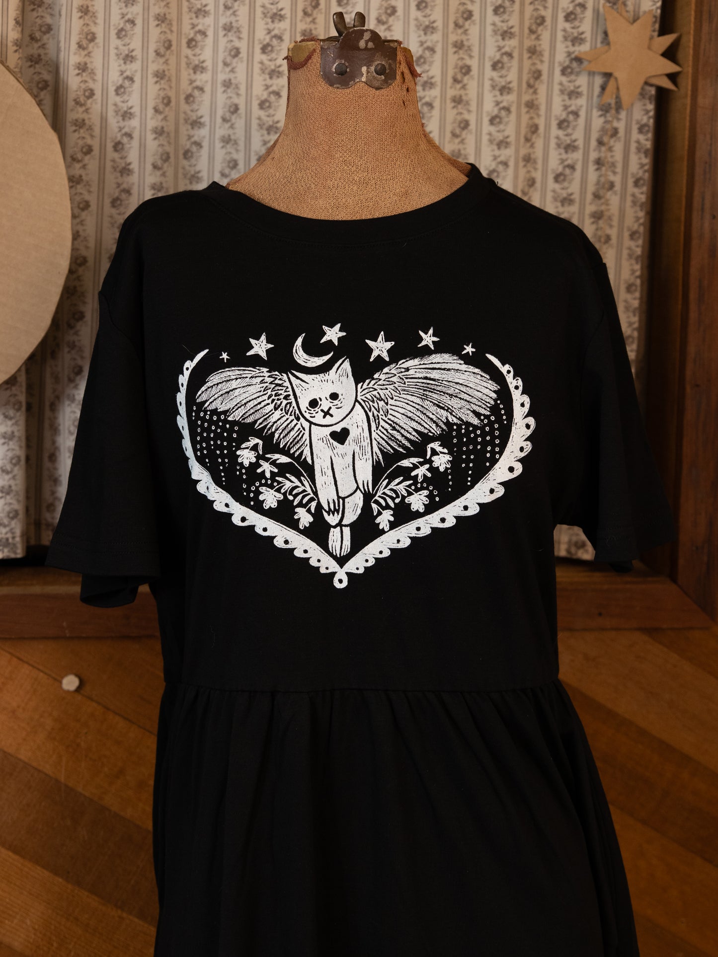 Winged Cat JJV Dress in Pitch Black